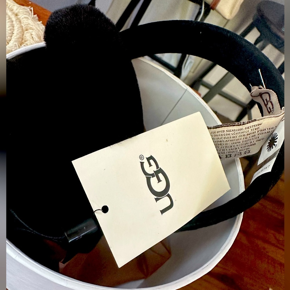 Black NWT Ugg Earmuffs with Original Box